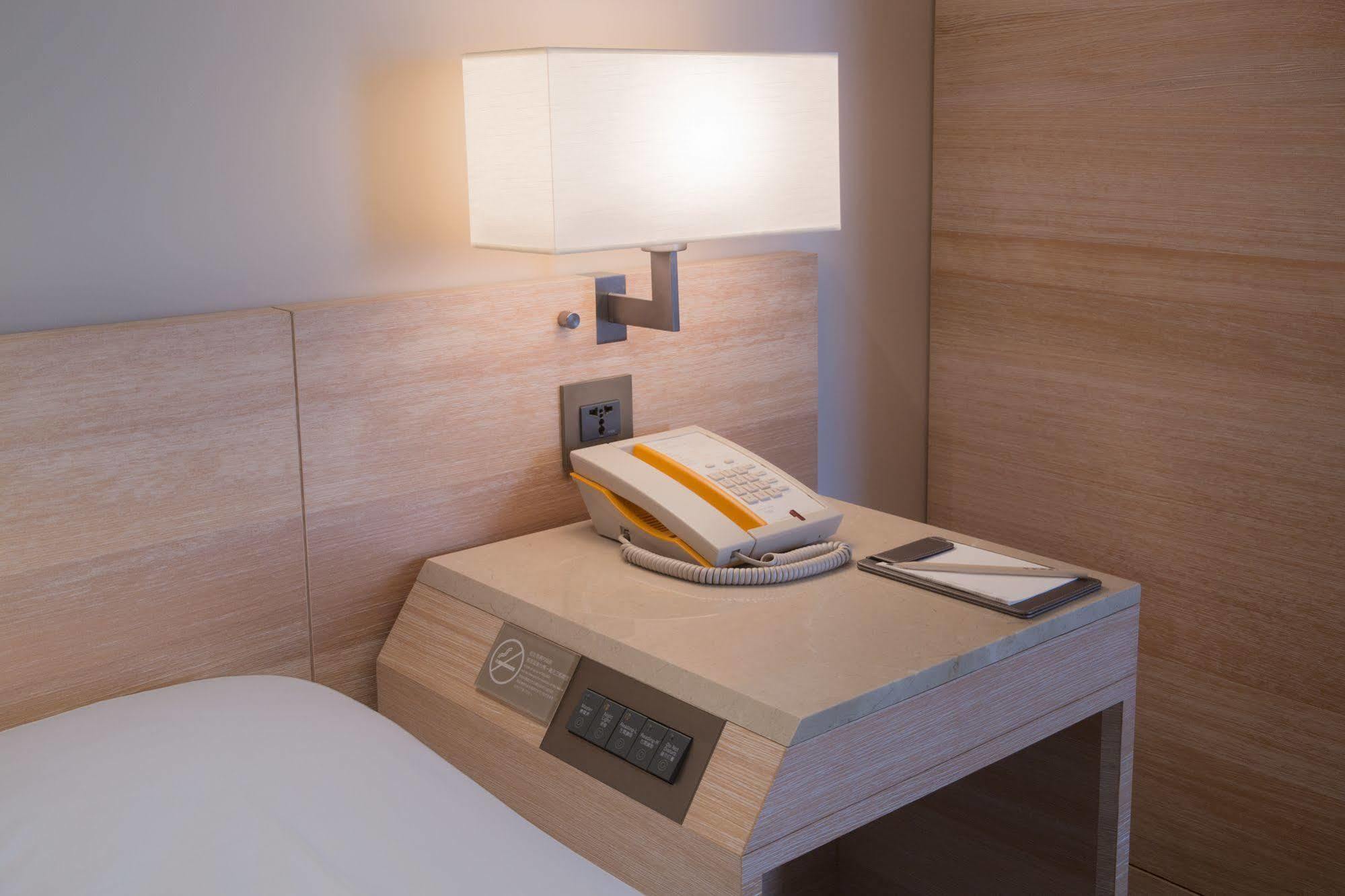 Hotel Cozzi Minsheng Taipei Luaran gambar